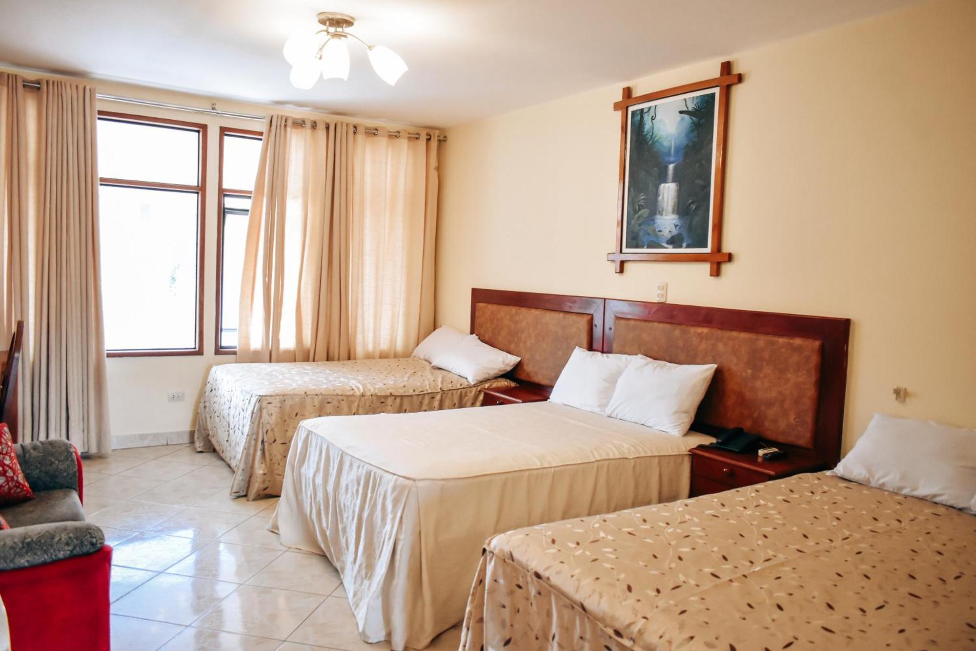 Hotel Sol Del Oriente Пукалпа Екстериор снимка
